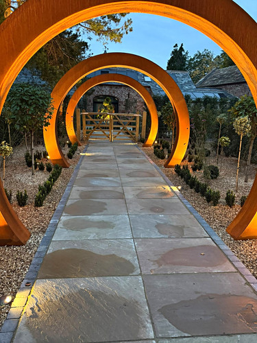 Corten moongate garden - corten,